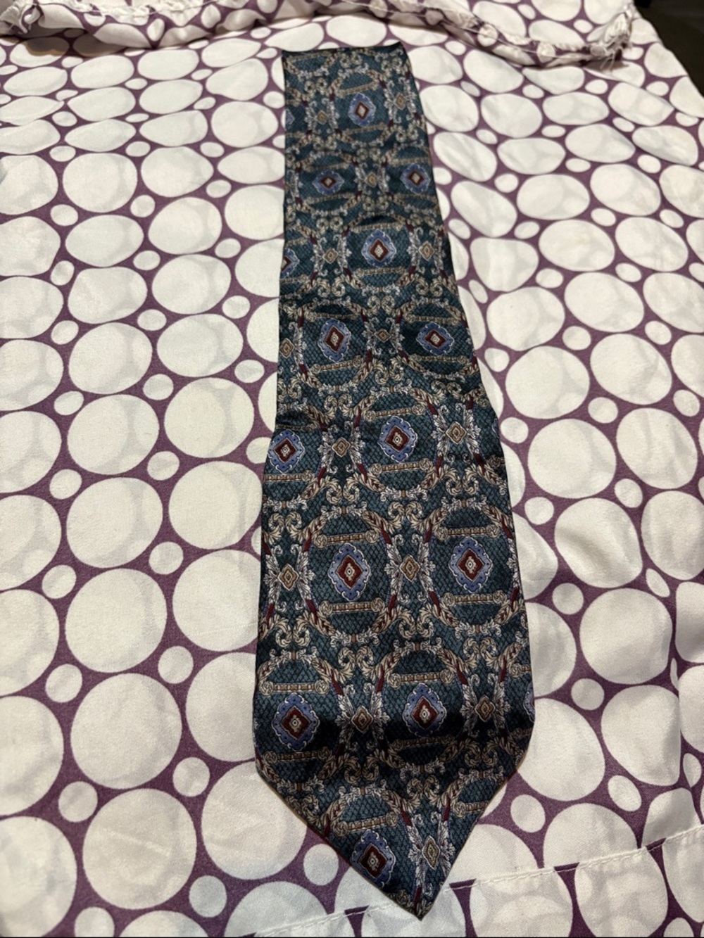 Men's Paisley Medallion Silk Tie in Navy Blue